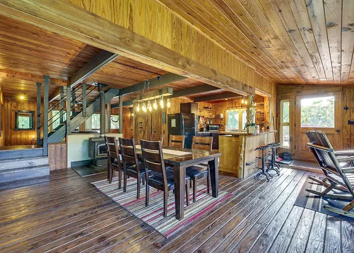 Eureka Springs Rental Cabin 8 Mi To Downtown!